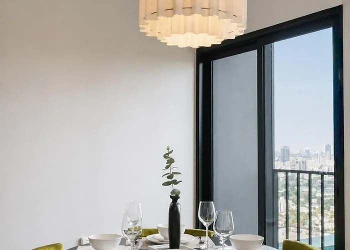 Near Bts L Chatuchak Park L High-rise Appartement Bangkok